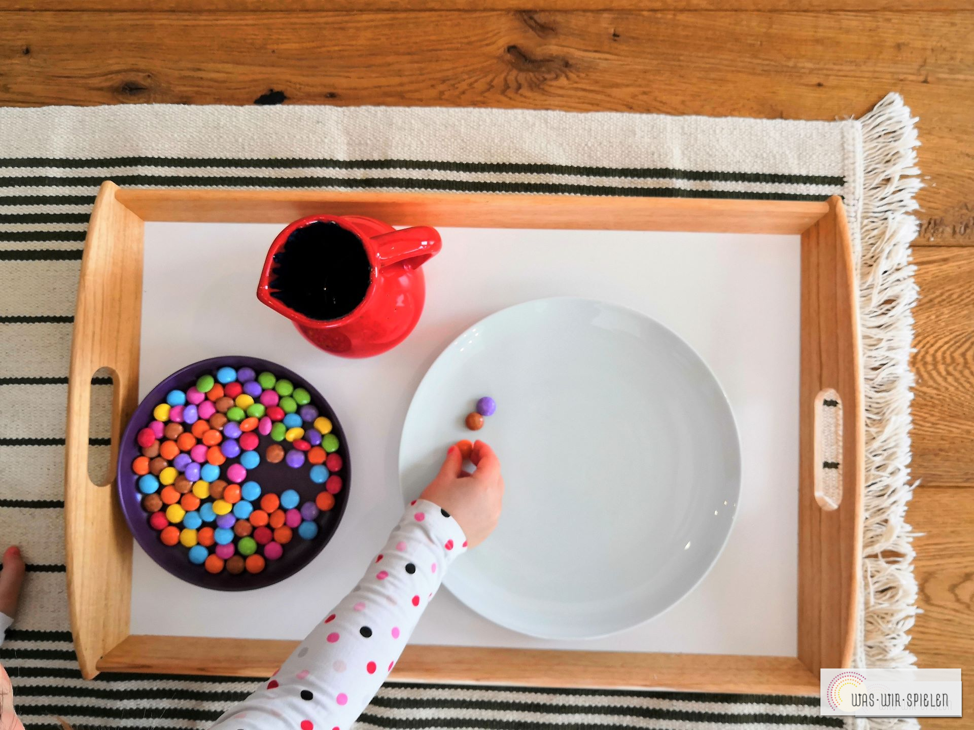 Regenbogen Smarties – Experiment - waswirspielen.com