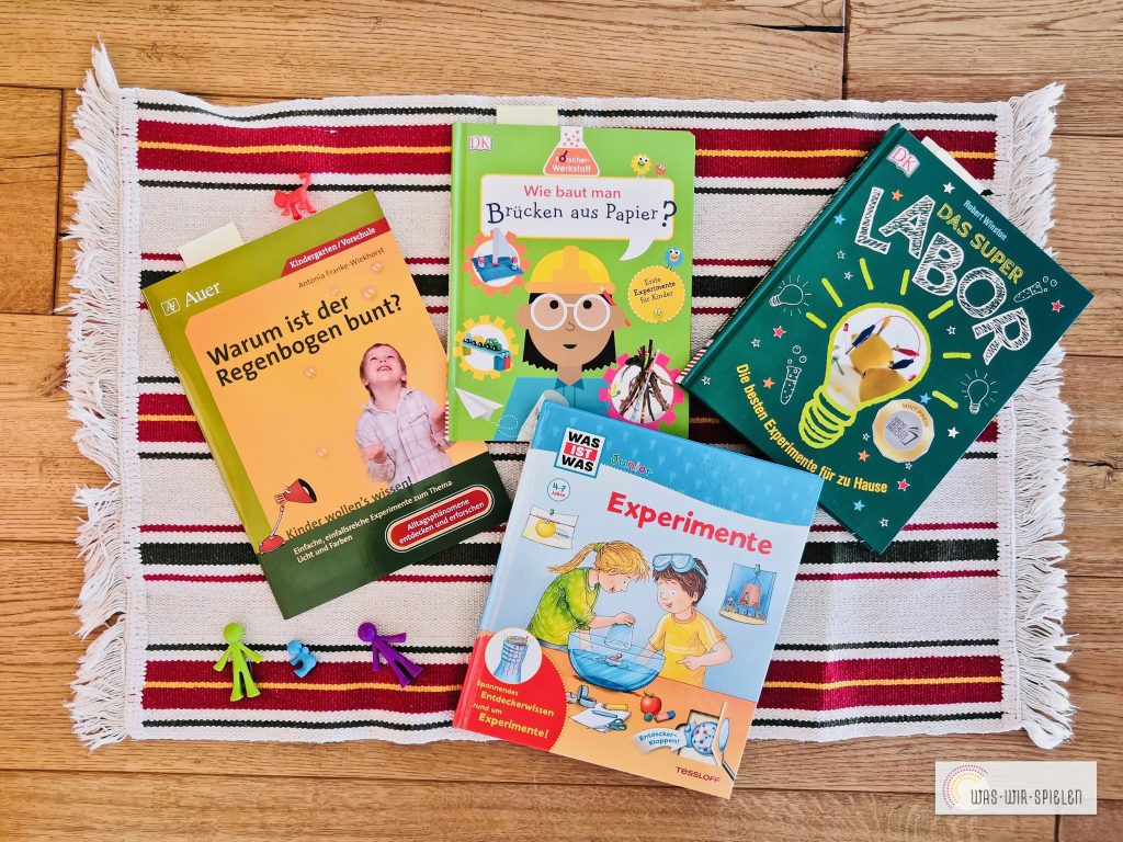 Hier siehst du unsere 4 liebsten Bücher rund ums Forschen und Experimentieren