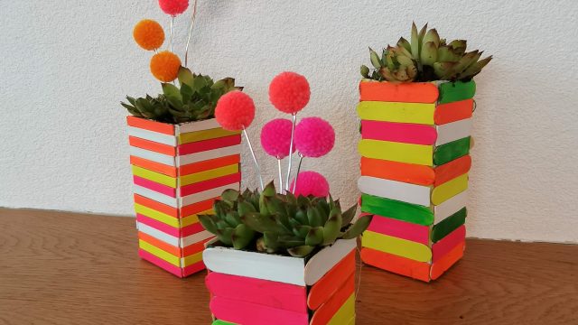 Upcycling Basteln – Blumentöpfe aus Holzstäbchen