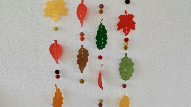 Filz DIY – Herbstliches Mobile aus Blättern