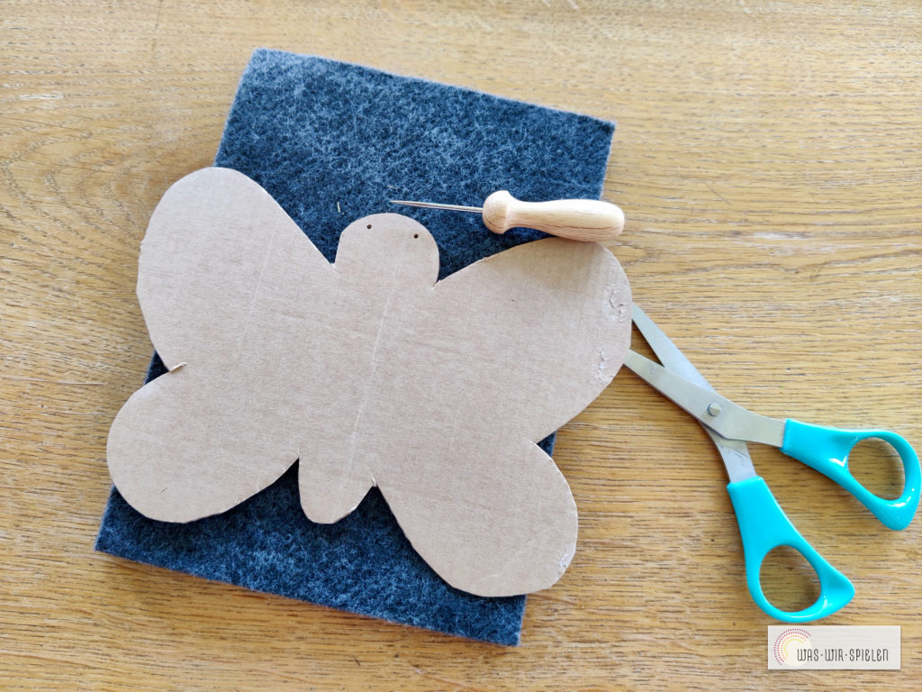 Löcher für die Fühler einplanen