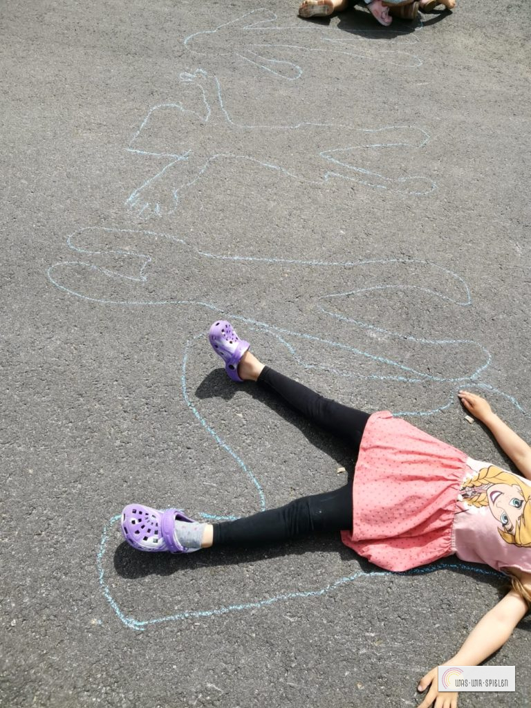 Körperumrisse malen