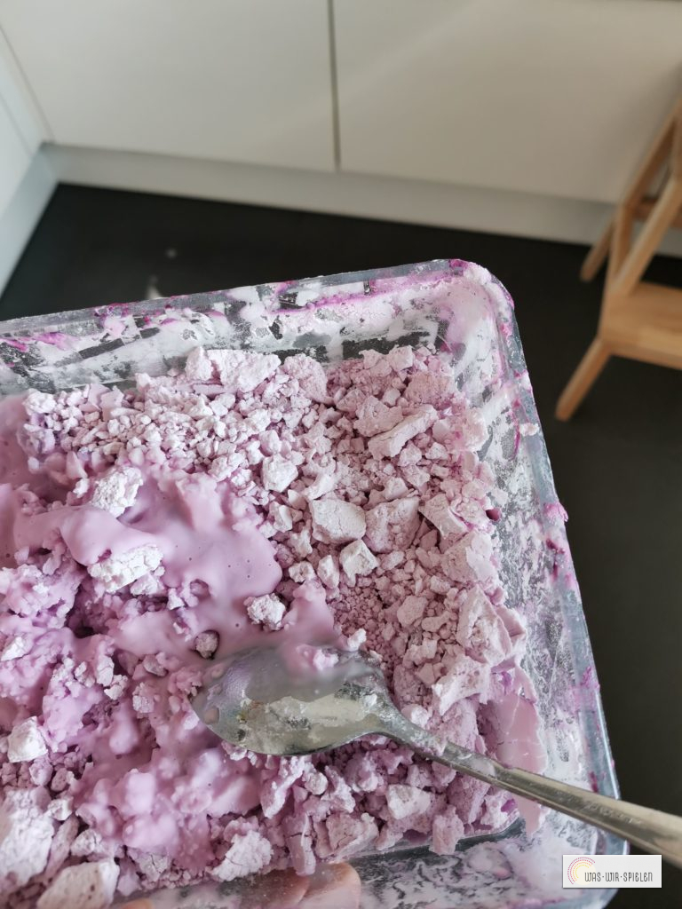 Festes Oobleck wieder flüssig machen