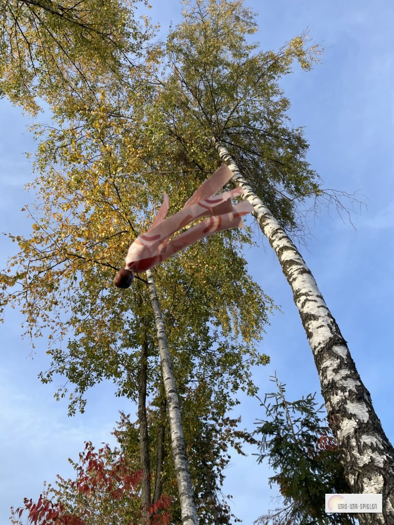 Kastanienwerfer in Aktion