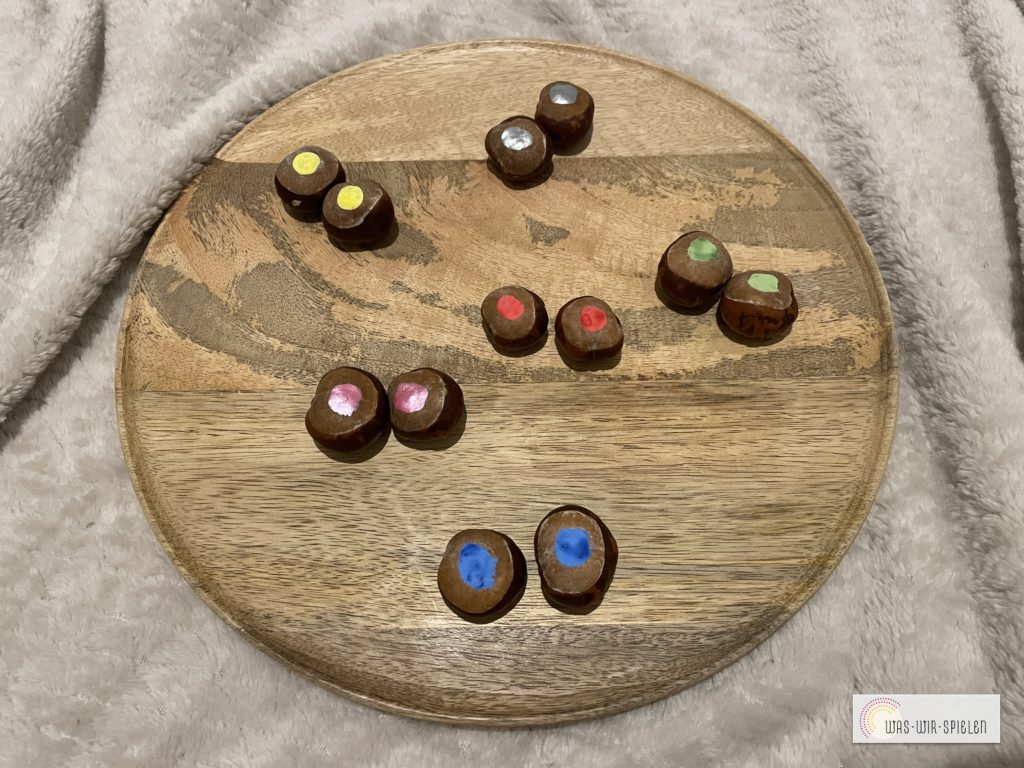 Kastanien - Farben - Memory