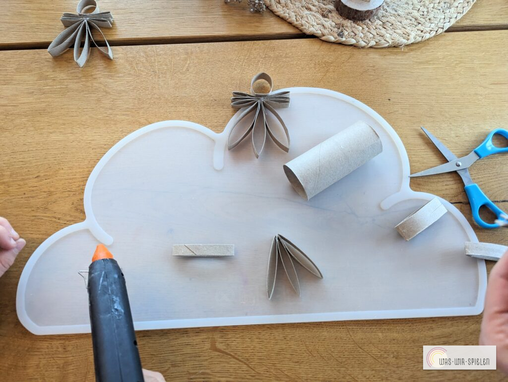 Drei Ringe ergeben ein Röckchen