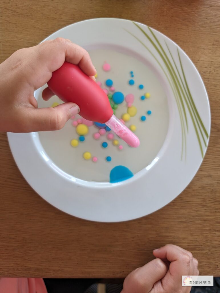 Die Milch löst sich nicht