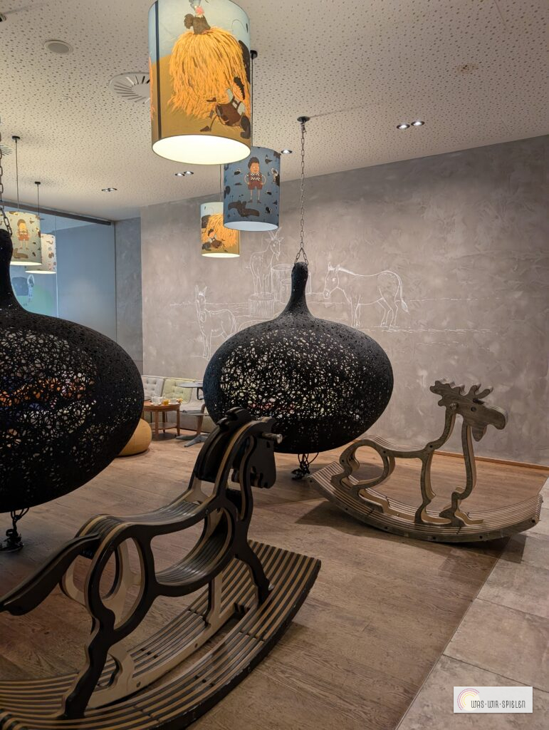 Lobby mit Spielmöglichkeiten