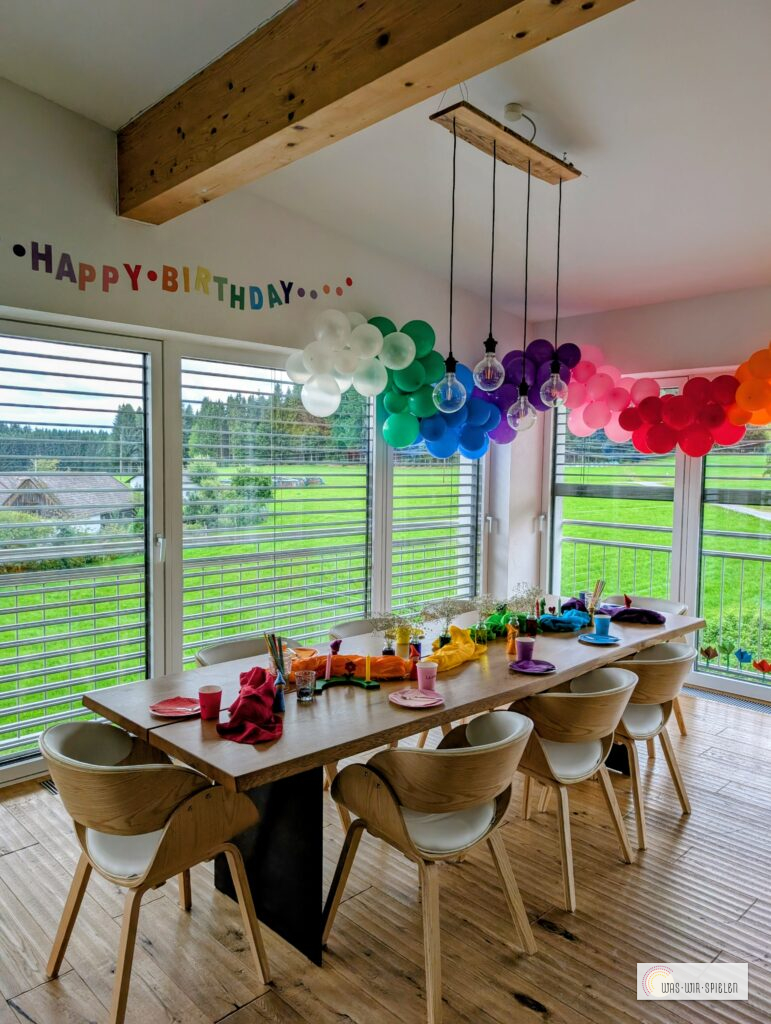 Regenbogen - Party Tisch