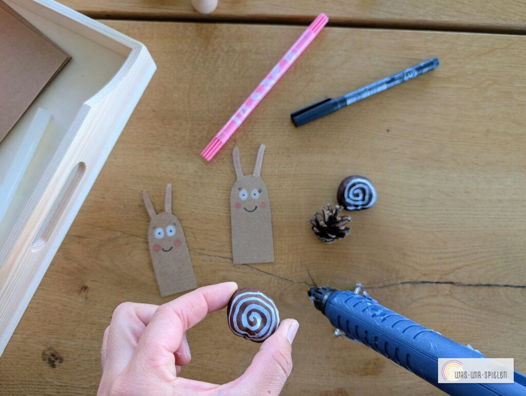 Schneckenhaus aus Kastanie für die Kastanienschnecken vorbereiten