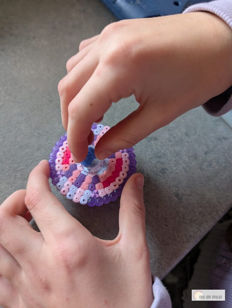 Bügelperlen - Kreisel durch Murmel