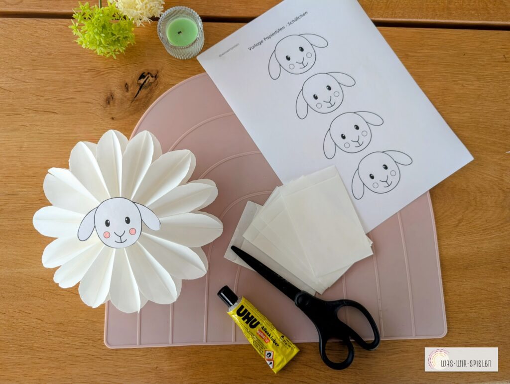 Das bauchst du für dein Papiertüten Schaf